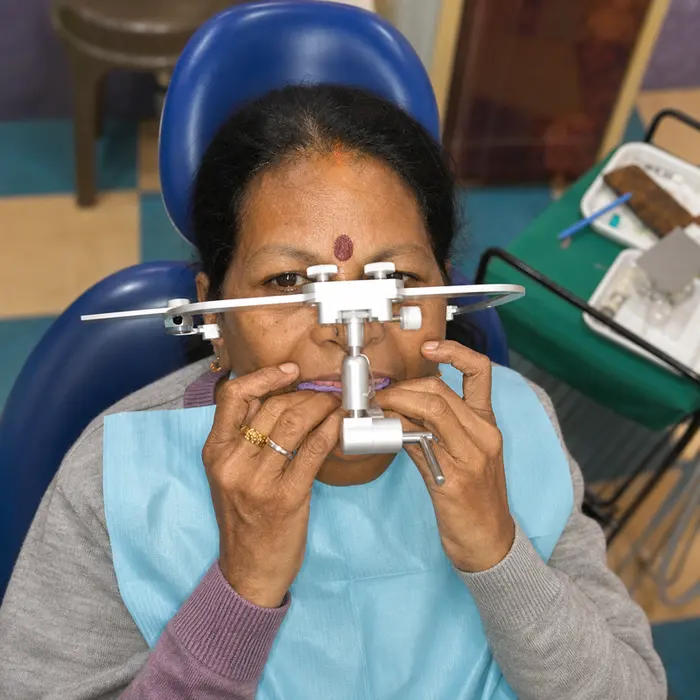 Doctor reviewing digital dental scan with patient